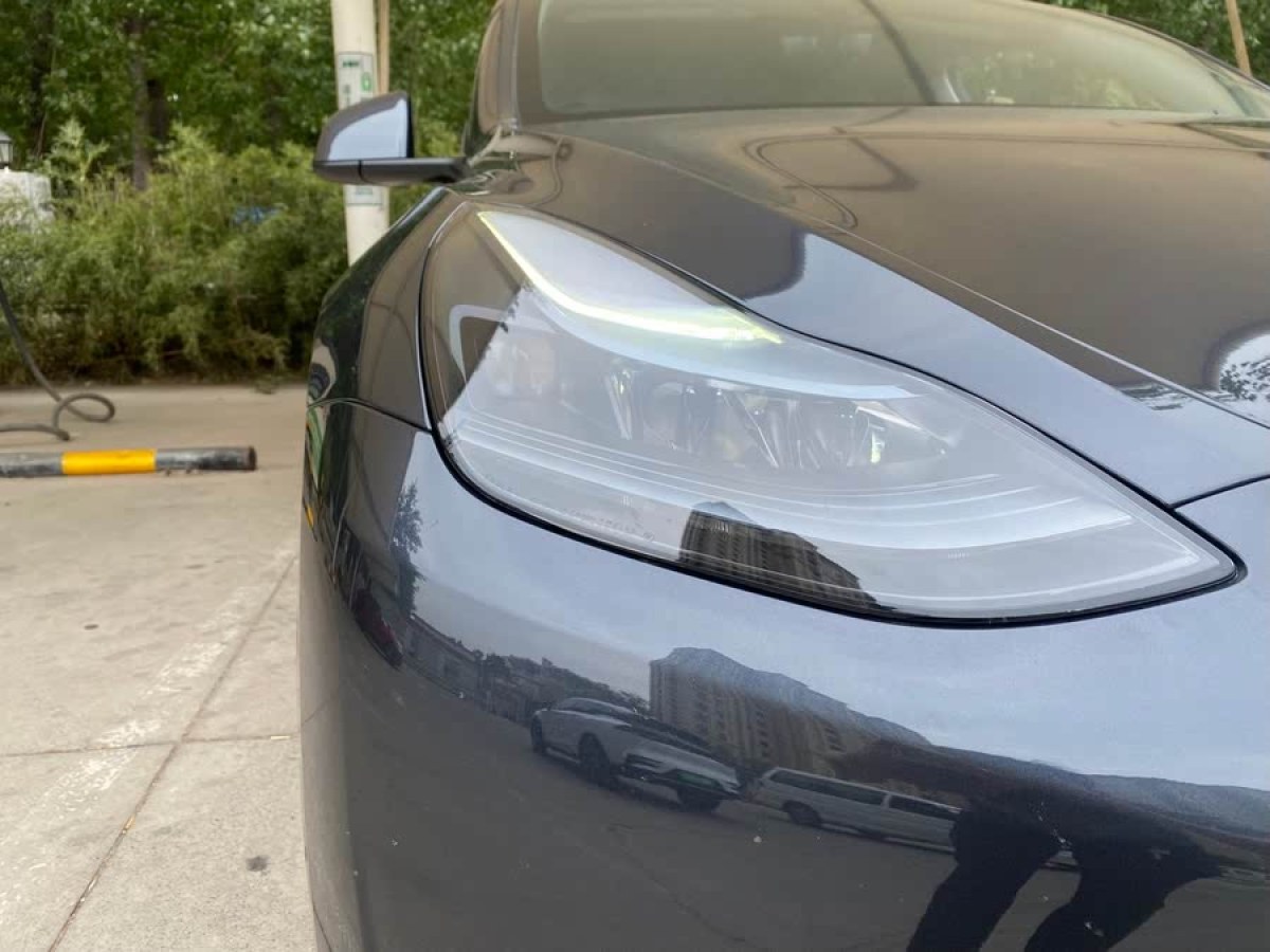 特斯拉 Model Y  2024款 后輪驅(qū)動版圖片