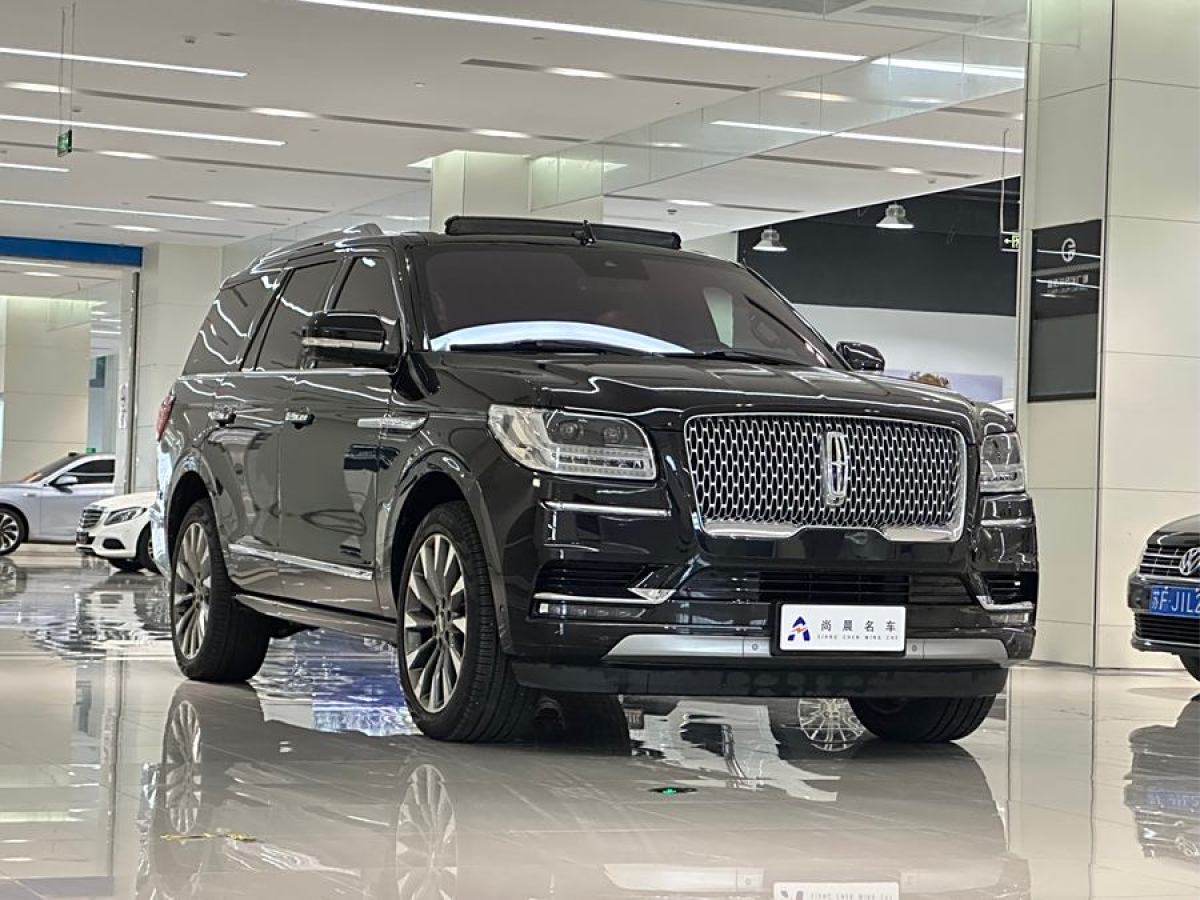 林肯 領(lǐng)航員  2019款 3.5T 尊耀版 國(guó)VI圖片