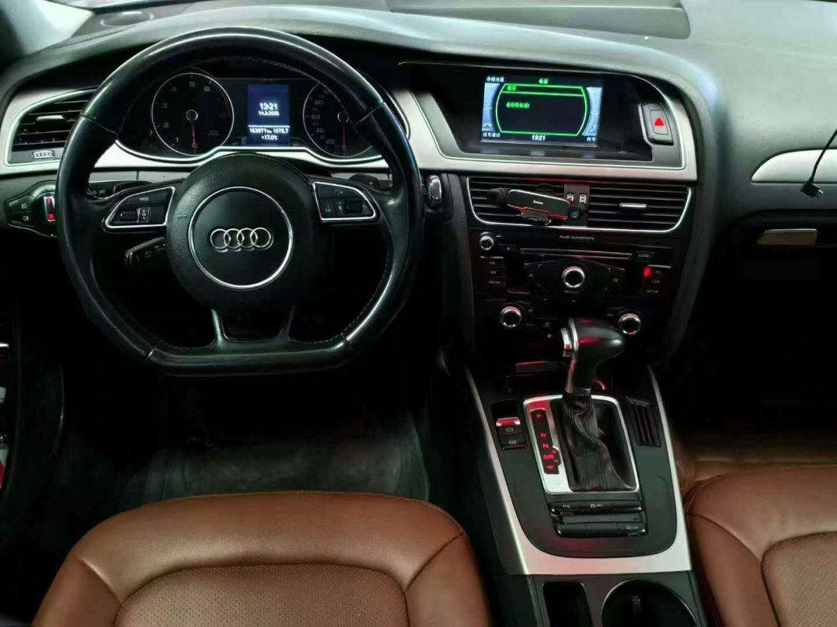 奧迪 奧迪A4L  2013款 A4L 30TFSI 手動舒適型圖片