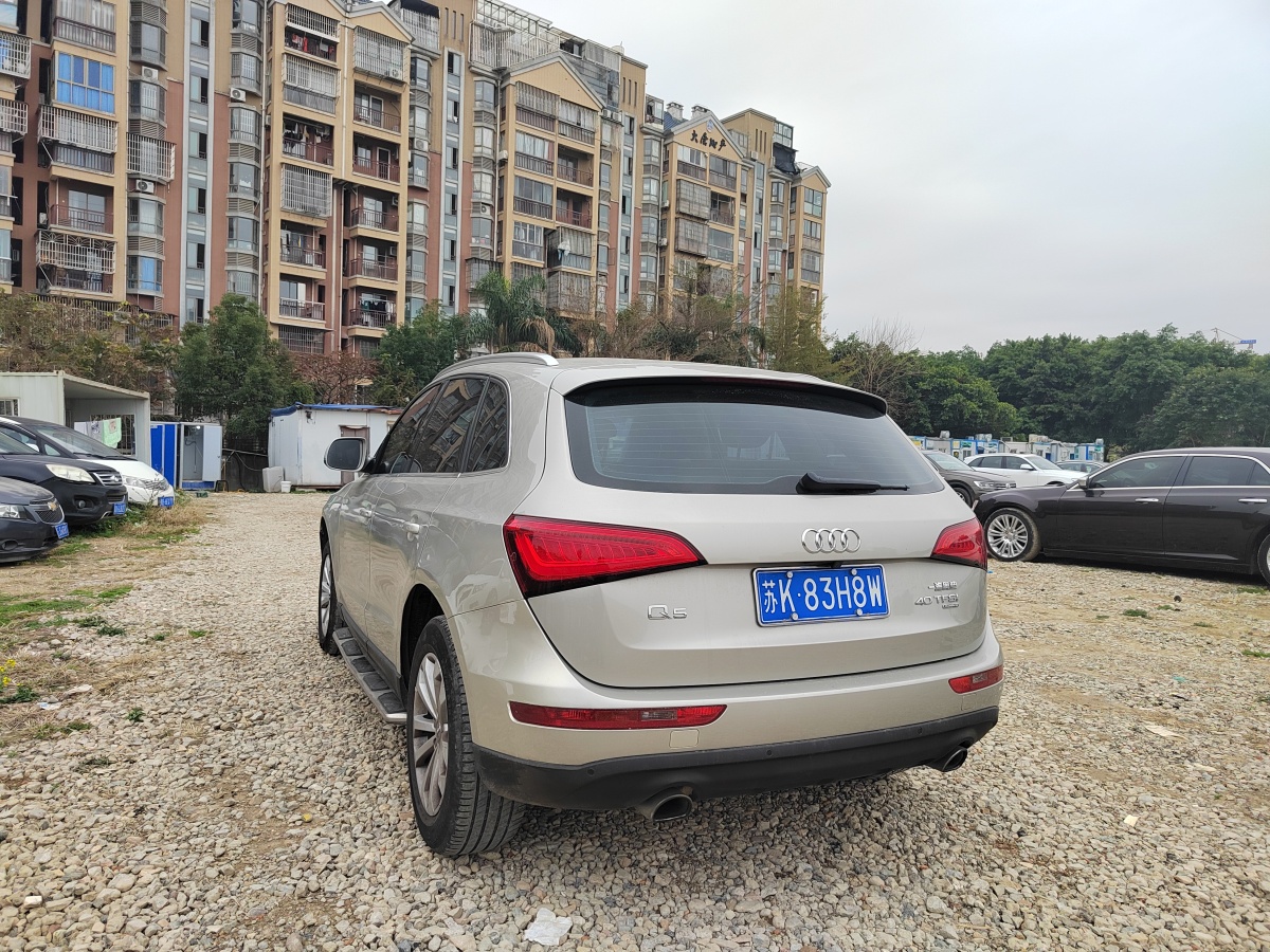 奧迪 奧迪Q5  2015款 40 TFSI 技術(shù)型圖片