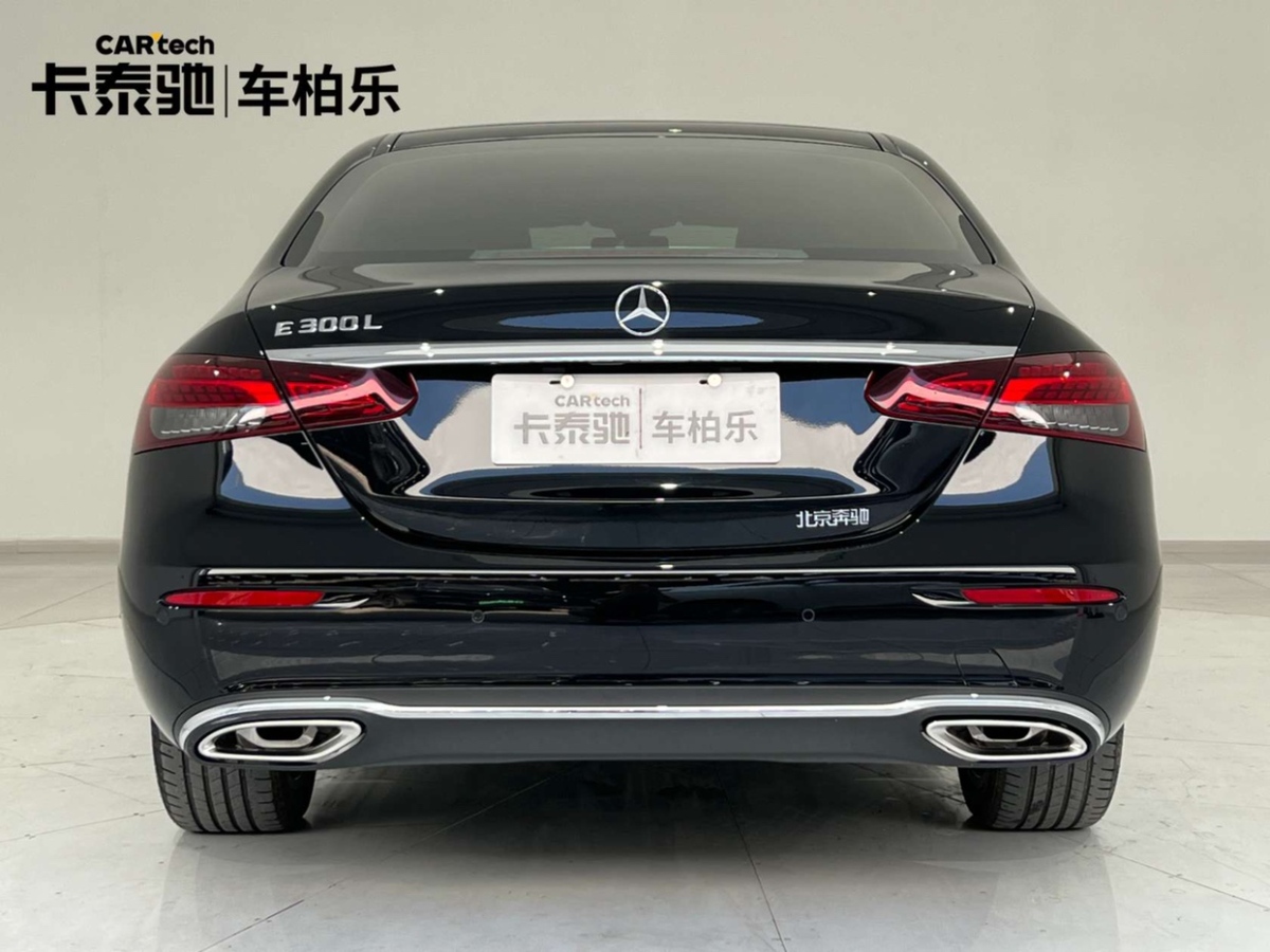 奔驰 奔驰E级  2022款 E 260 L图片