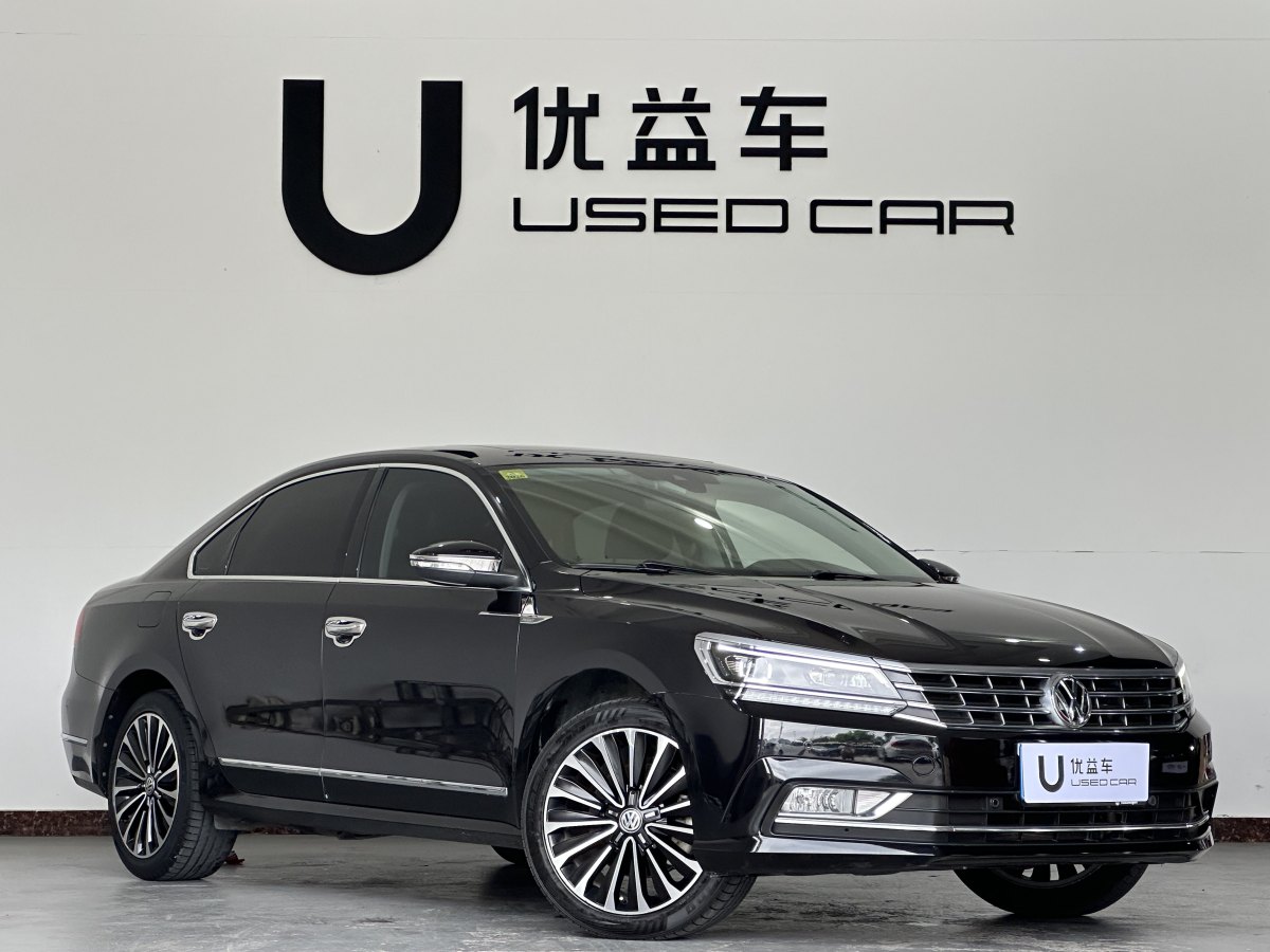 大眾 帕薩特  2017款 330TSI DSG領(lǐng)尊版圖片