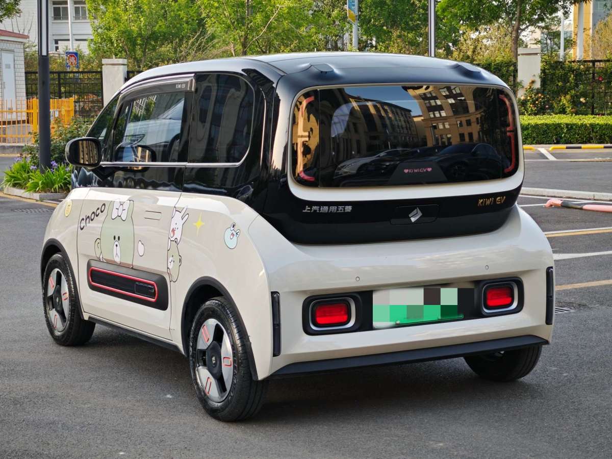 寶駿 寶駿KiWi EV  2022款 設(shè)計(jì)師輕享版圖片