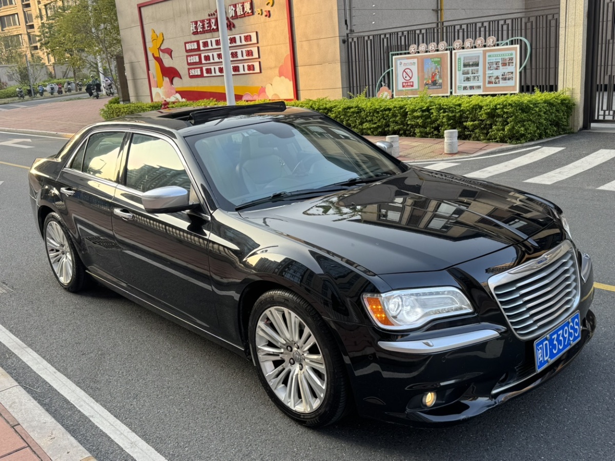 克萊斯勒 300C  2013款 3.6L 尊崇版圖片