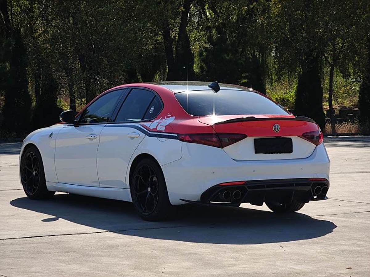 2019年6月阿爾法·羅密歐 Giulia  2017款 2.0T 200HP 豪華版