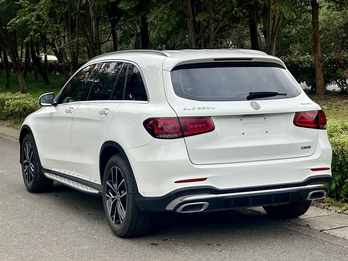 2021年4月奔馳 奔馳GLC  2021款 GLC 260 L 4MATIC 豪華型