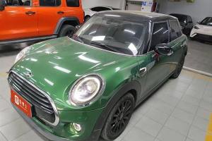 MINI MINI 1.5T COOPER 經(jīng)典派 五門版