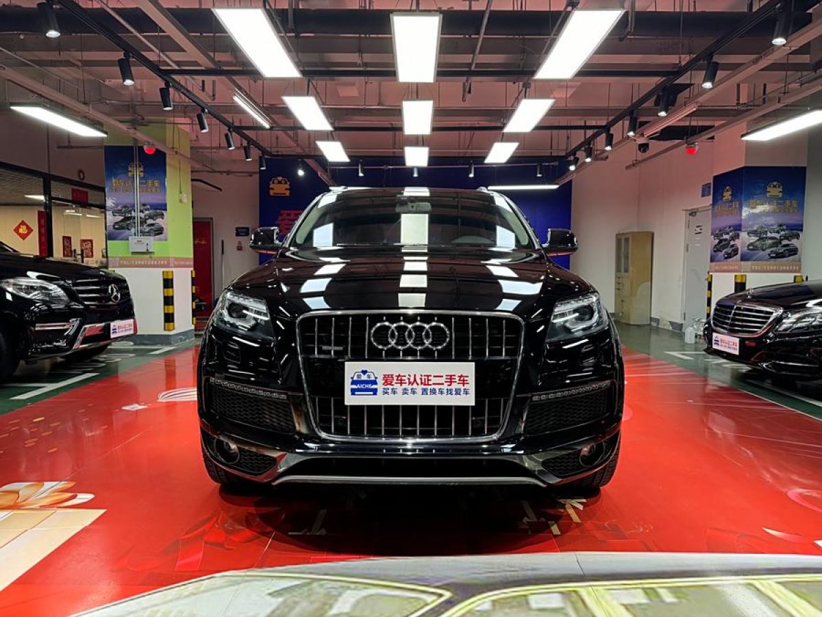 2014年10月奧迪 奧迪Q7  2014款 35 TFSI 運動型