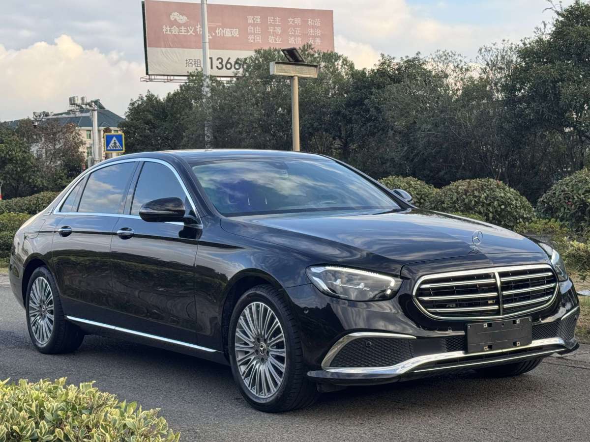 奔馳 奔馳E級  2021款 E 300 L 豪華型圖片