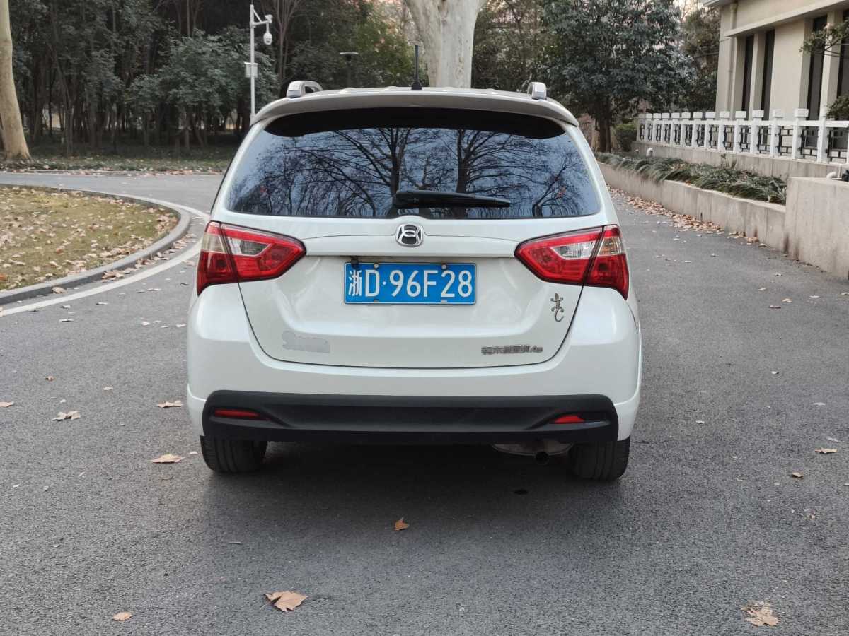 鈴木 利亞納A6  2015款 兩廂 1.4L 手動(dòng)理想型圖片