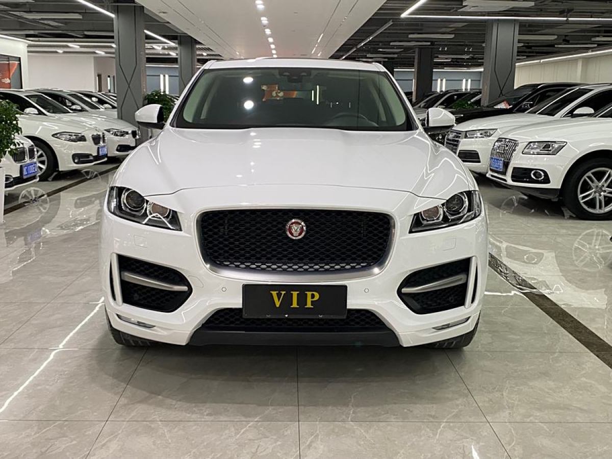 捷豹 F-PACE  2019款 2.0T 四驅(qū)R-Sport運(yùn)動(dòng)版圖片