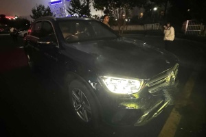 奔驰GLC 奔驰 GLC 260 L 4MATIC 动感型