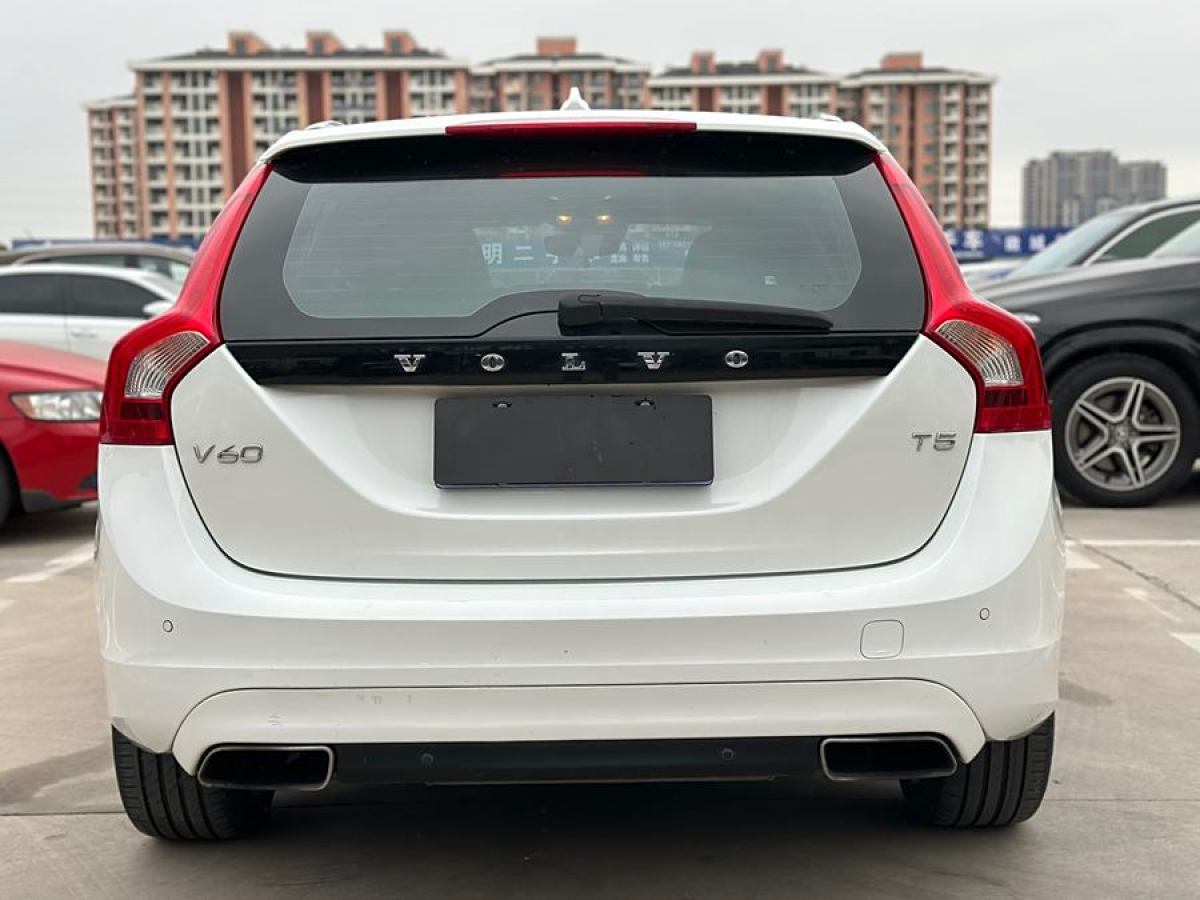 沃爾沃 V60  2015款 T5 智雅版圖片