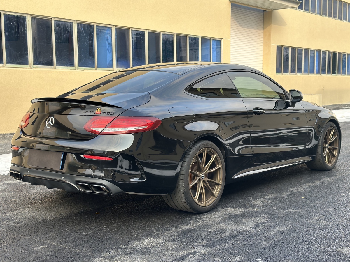 奔馳 奔馳C級(jí)AMG  2017款 AMG C 63圖片