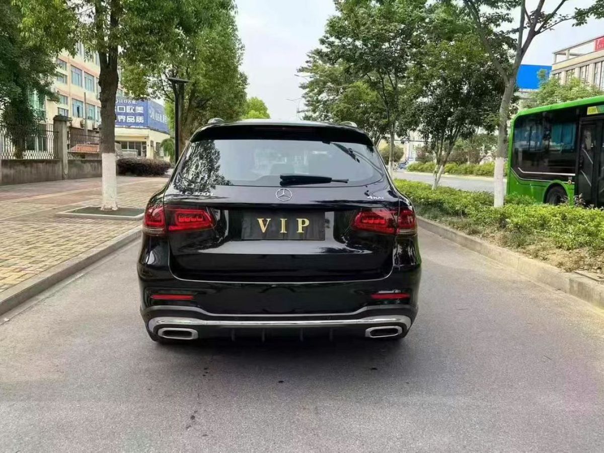 奔馳 奔馳GLC  2023款 GLC 300 4MATIC 轎跑SUV圖片