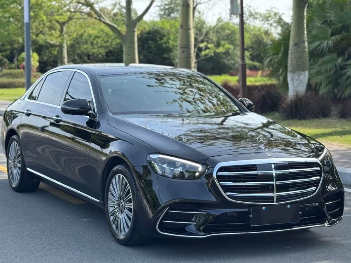奔馳 奔馳E級  2021款 改款 E 300 L 豪華型圖片