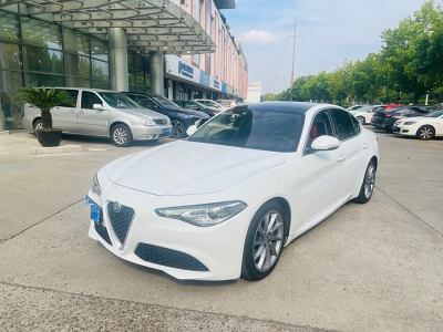 2019年7月 阿尔法·罗密欧 Giulia 2.0T 200HP 豪华版图片