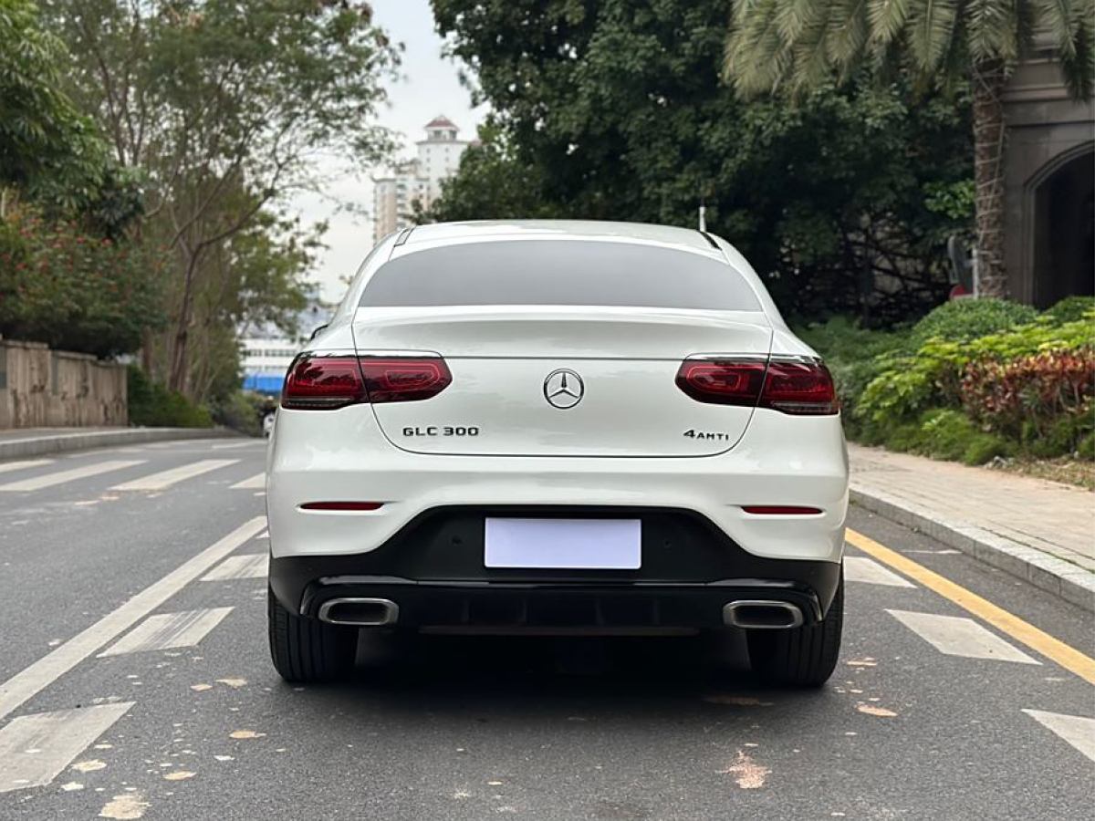 奔馳 奔馳GLC  2021款 GLC 300 4MATIC 轎跑SUV圖片