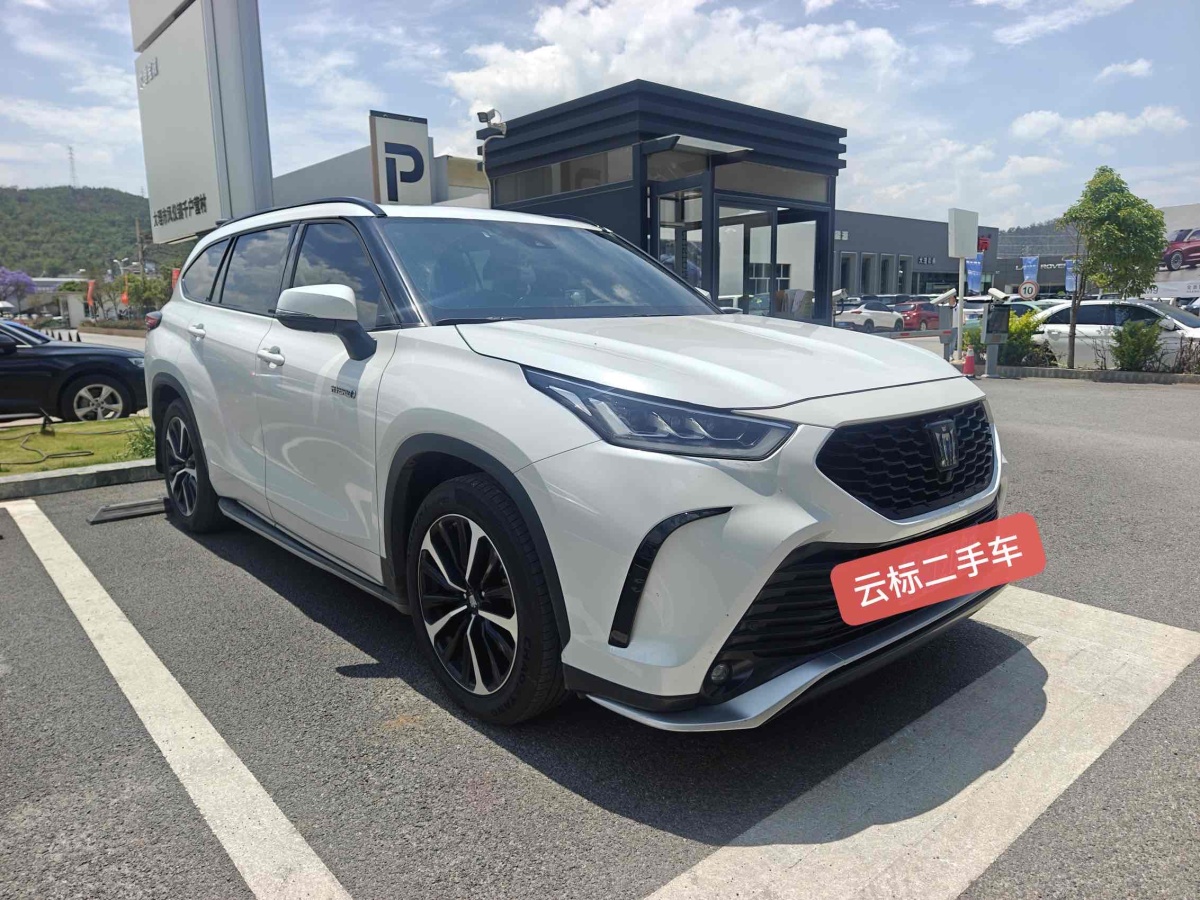 豐田 皇冠陸放  2022款 2.5L HEV四驅(qū)尊貴版圖片