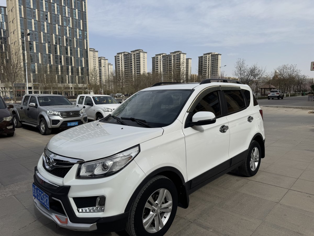 北汽幻速 S2  2016款 1.5L 手動豪華型 國V圖片
