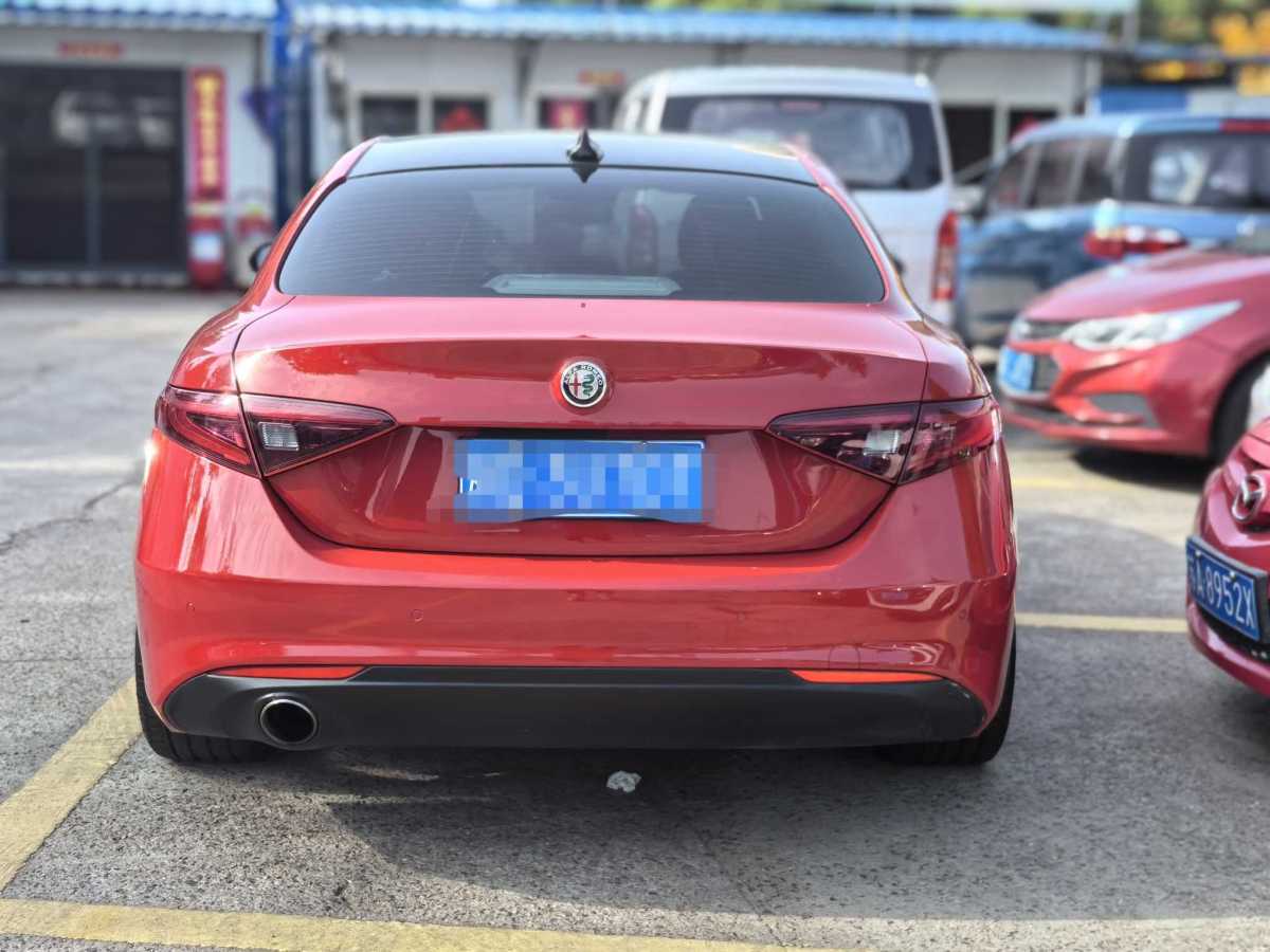 阿爾法·羅密歐 Giulia  2017款 2.0T 200HP 精英版圖片