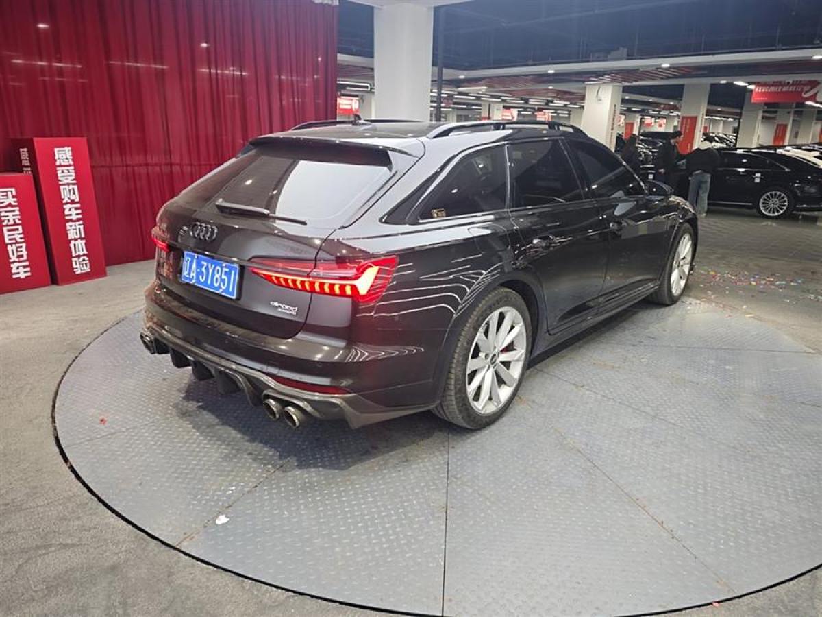 奧迪 奧迪A6  2021款 Allroad 探索家 55 TFSI 尊享越野型圖片