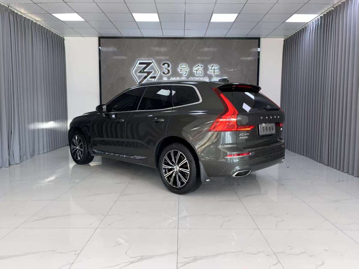 沃爾沃 XC60  2021款 T5 四驅(qū)智遠(yuǎn)豪華版圖片