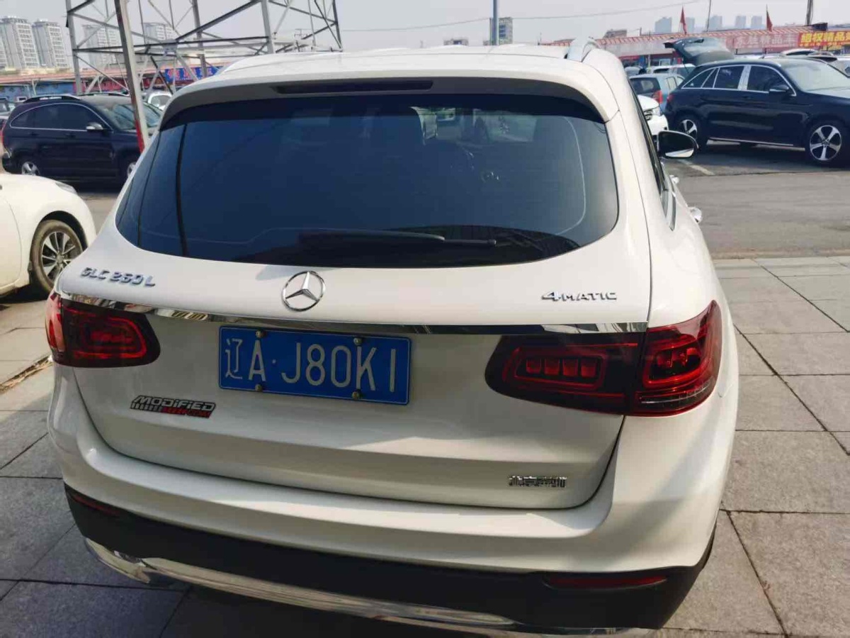 奔馳 奔馳GLC  2018款 改款 GLC 260 4MATIC 動感型圖片