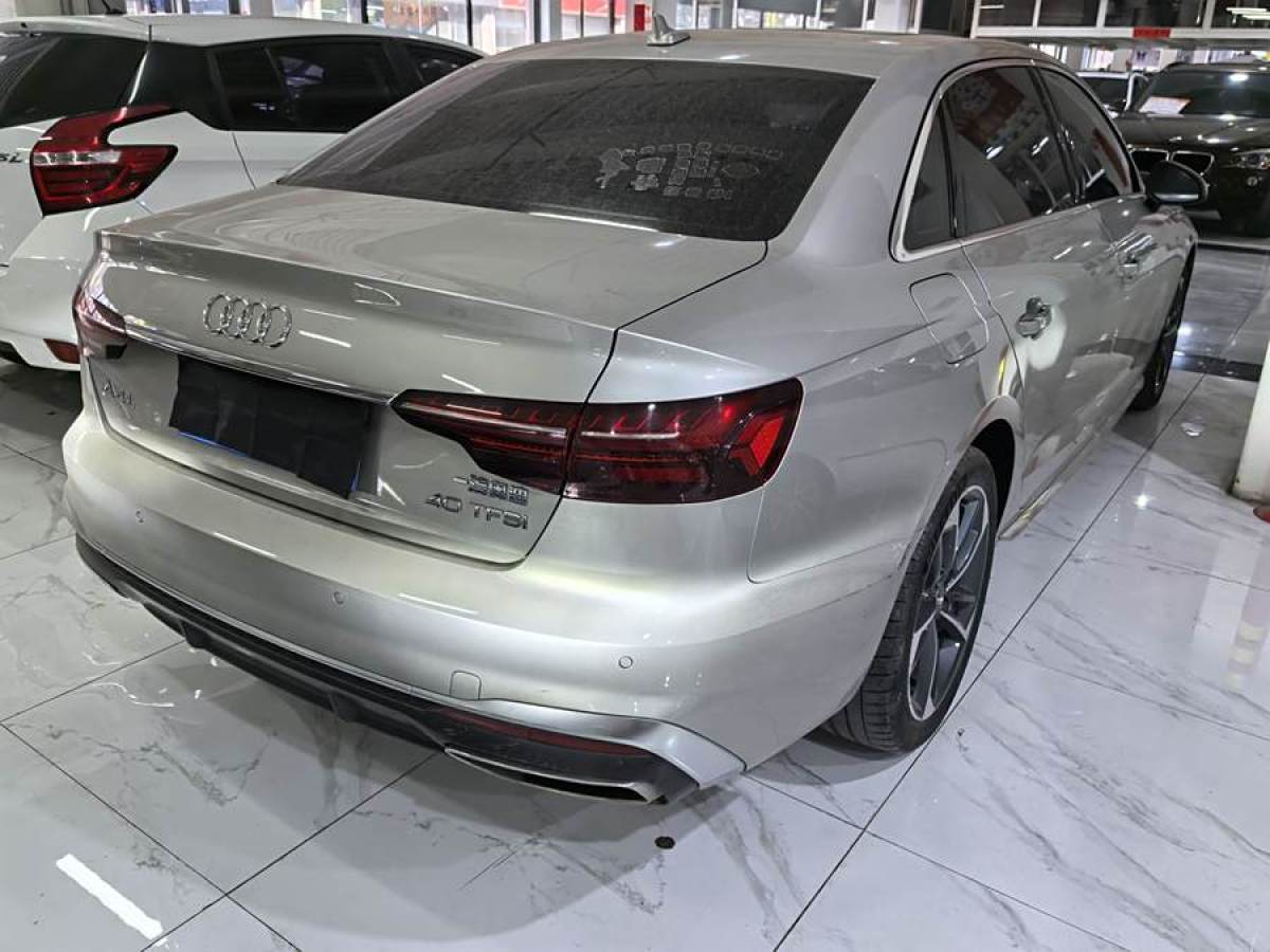 奧迪 奧迪A4L  2020款 40 TFSI 豪華動感型圖片