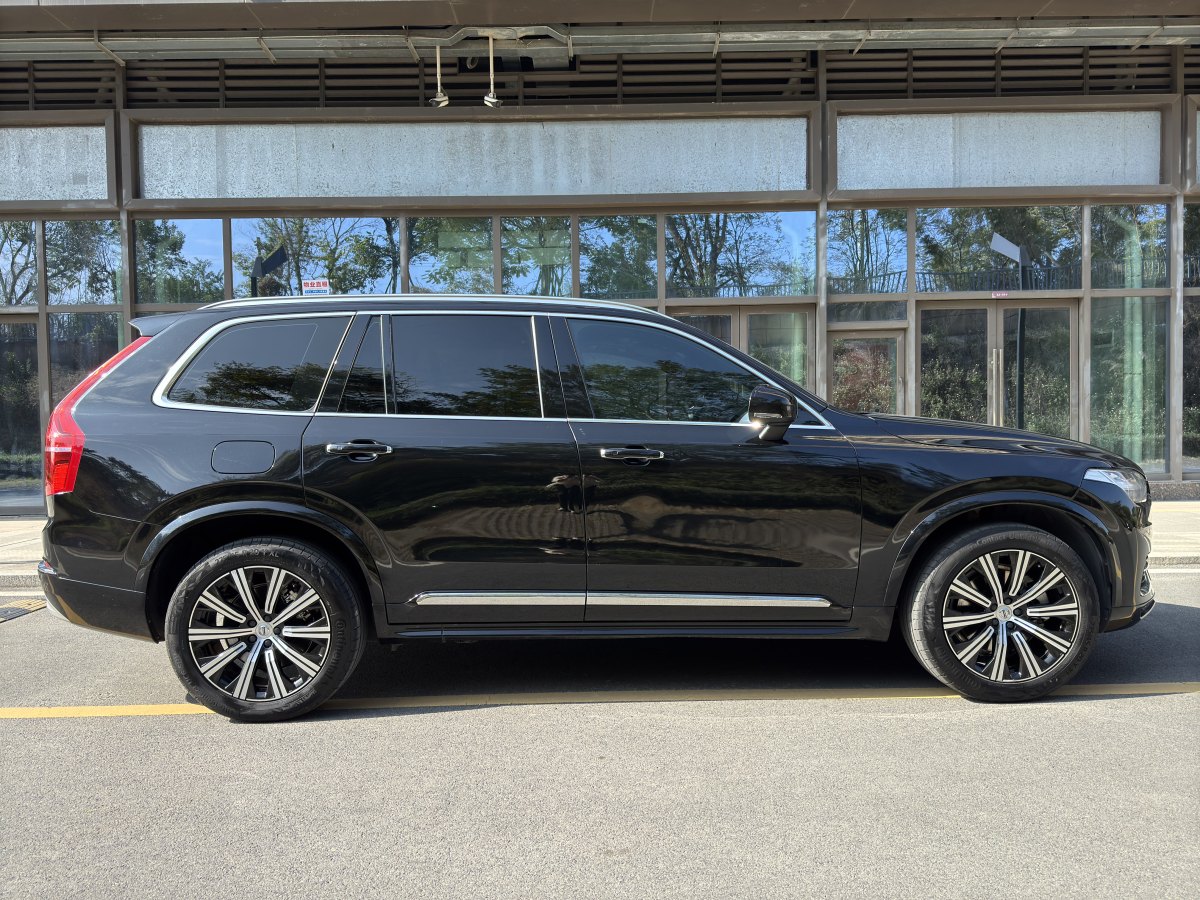 沃爾沃 XC90  2022款 B6 智逸豪華版 7座圖片