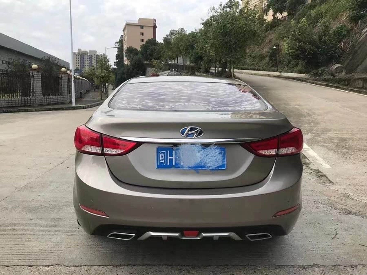 現(xiàn)代 朗動  2015款 1.6L 自動領(lǐng)先型圖片