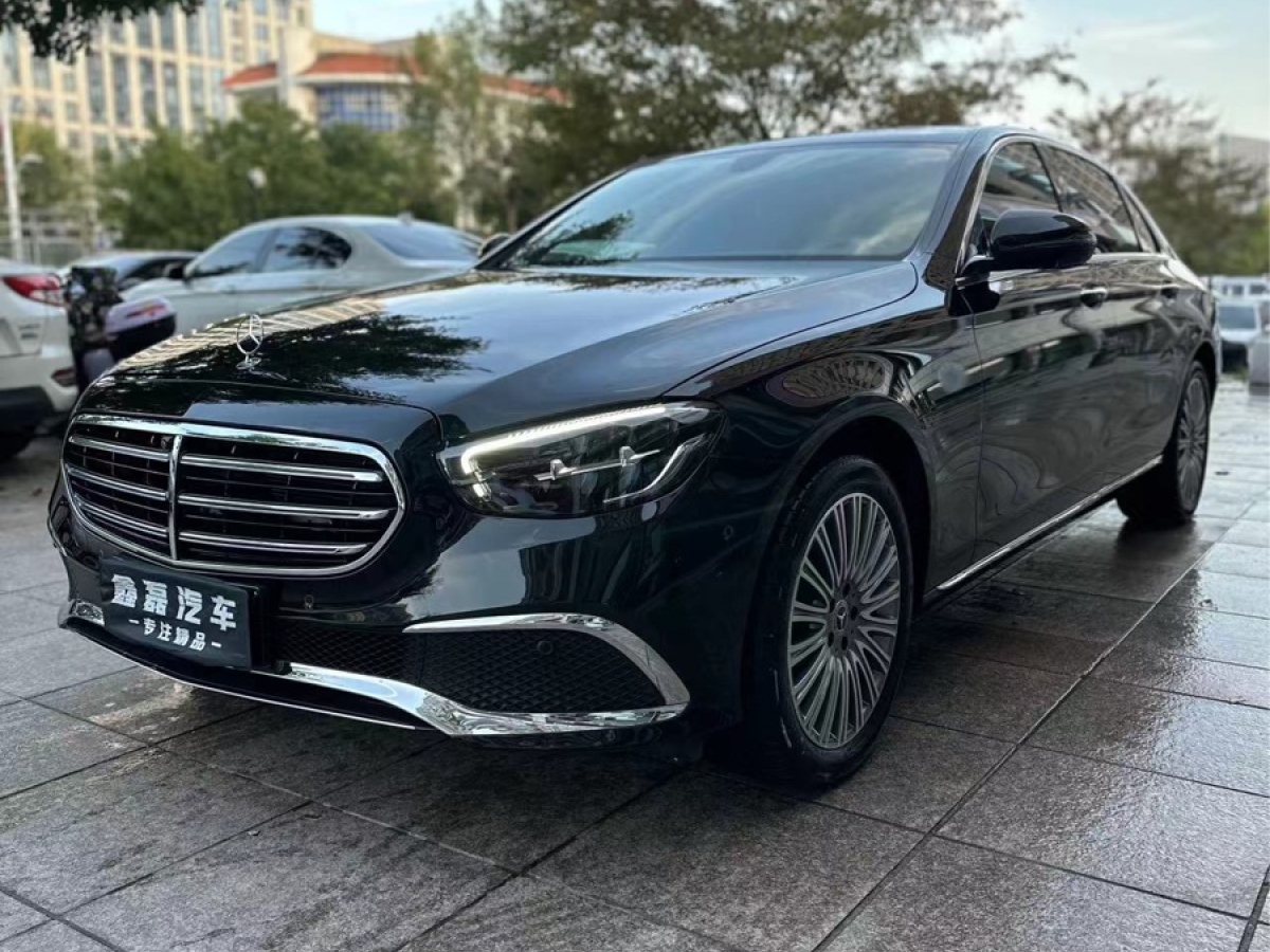 奔馳 奔馳E級(jí)  2023款 E 300 L 豪華型圖片