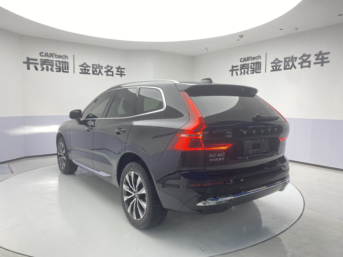 沃尔沃 XC60  2024款 B5 四驱智远豪华版图片