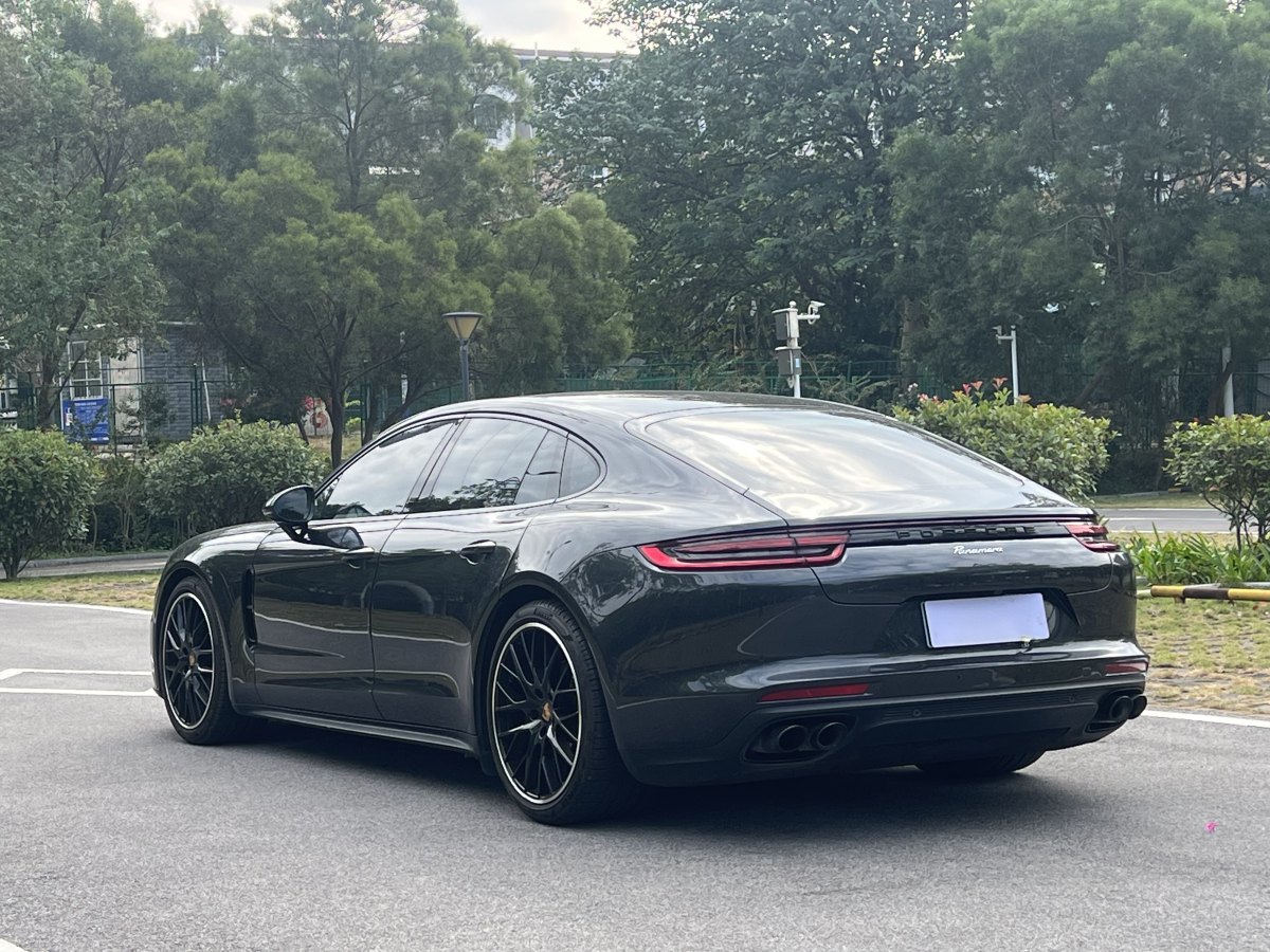 2018年10月保時(shí)捷 Panamera  2017款 Panamera 3.0T