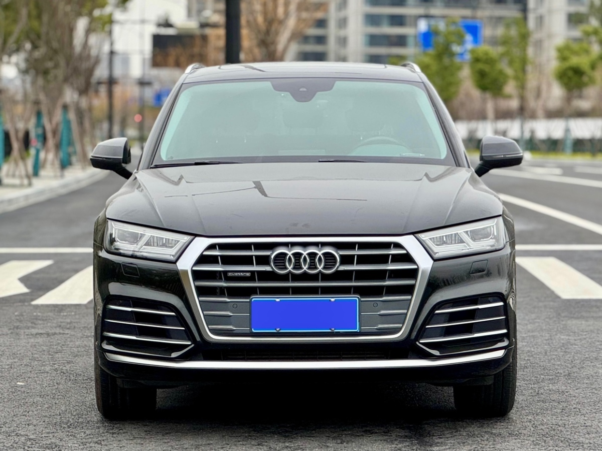 奧迪 奧迪Q5L  2020款 40 TFSI 榮享時尚型圖片