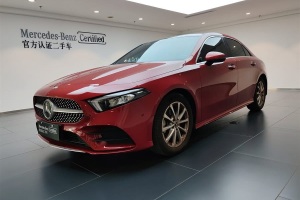 奔馳A級(jí) 奔馳 改款 A 200 L 運(yùn)動(dòng)轎車時(shí)尚型