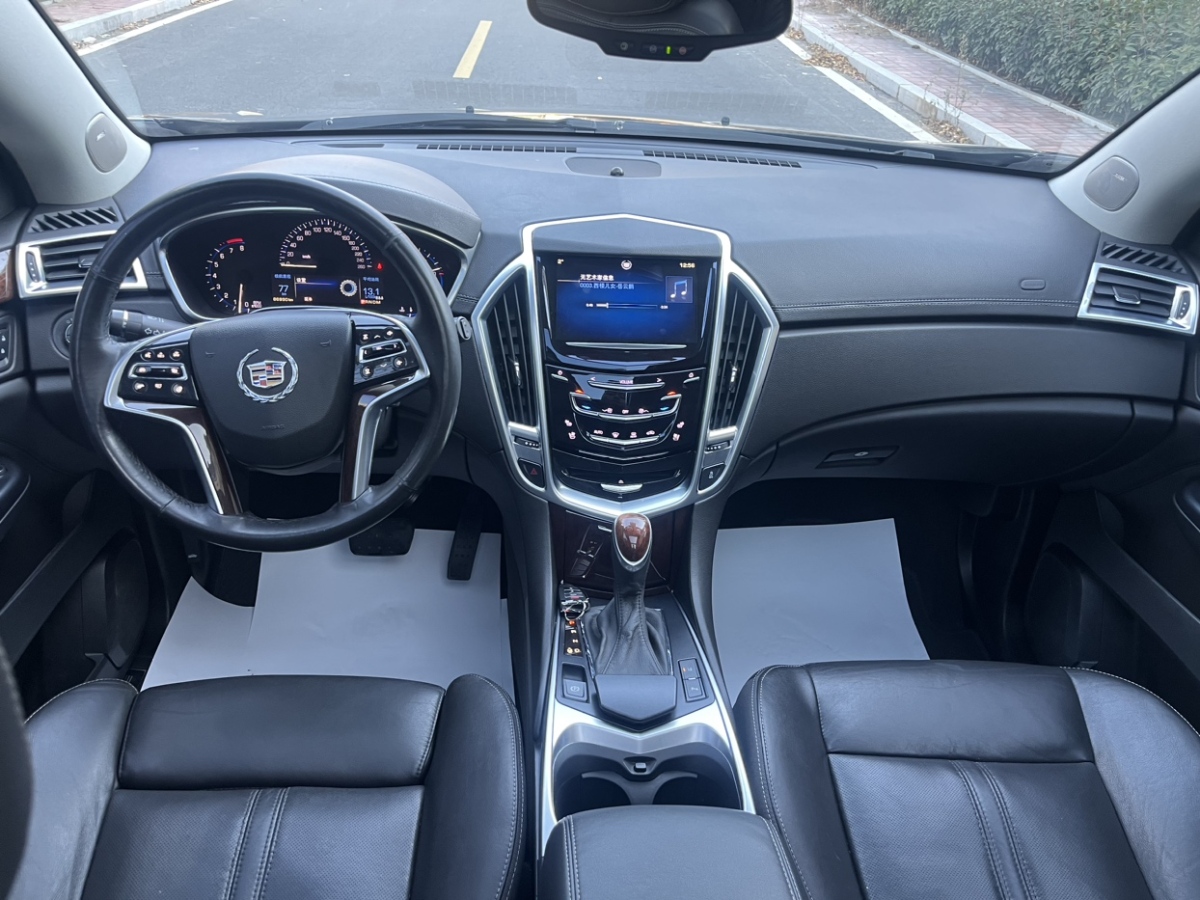 凱迪拉克 SRX  2014款 3.0L 旗艦型圖片