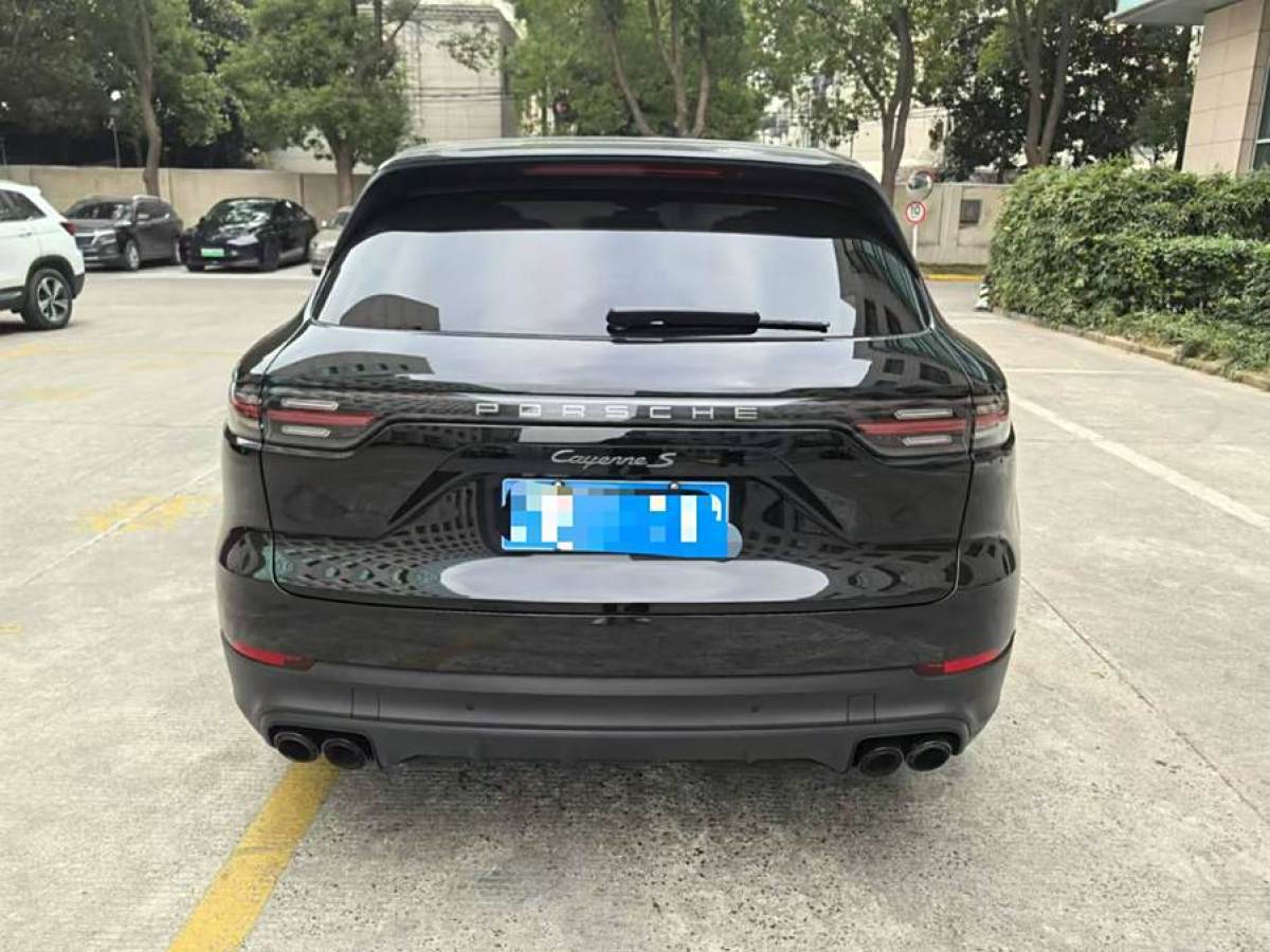 保時(shí)捷 Cayenne  2022款 Cayenne S 2.9T 鉑金版圖片