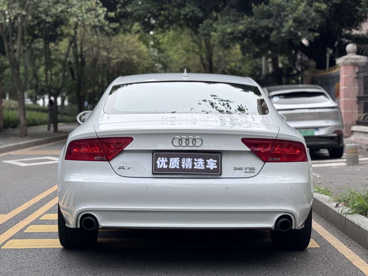 2015年11月奧迪 奧迪A7  2014款 35 FSI quattro 技術(shù)型