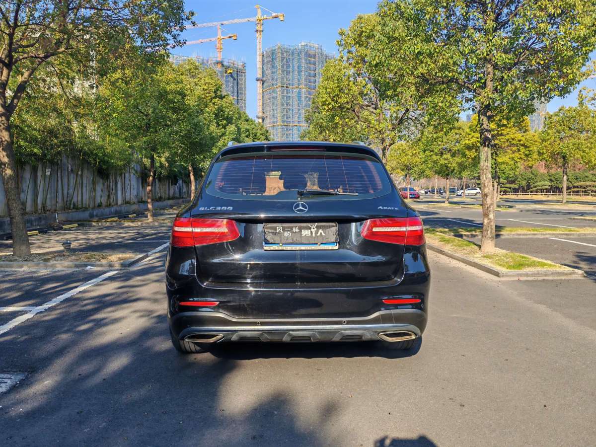 奔馳 奔馳GLC  2017款 GLC 300 4MATIC 動(dòng)感型圖片