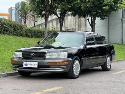 1995年1月 雷克萨斯 LS 400图片