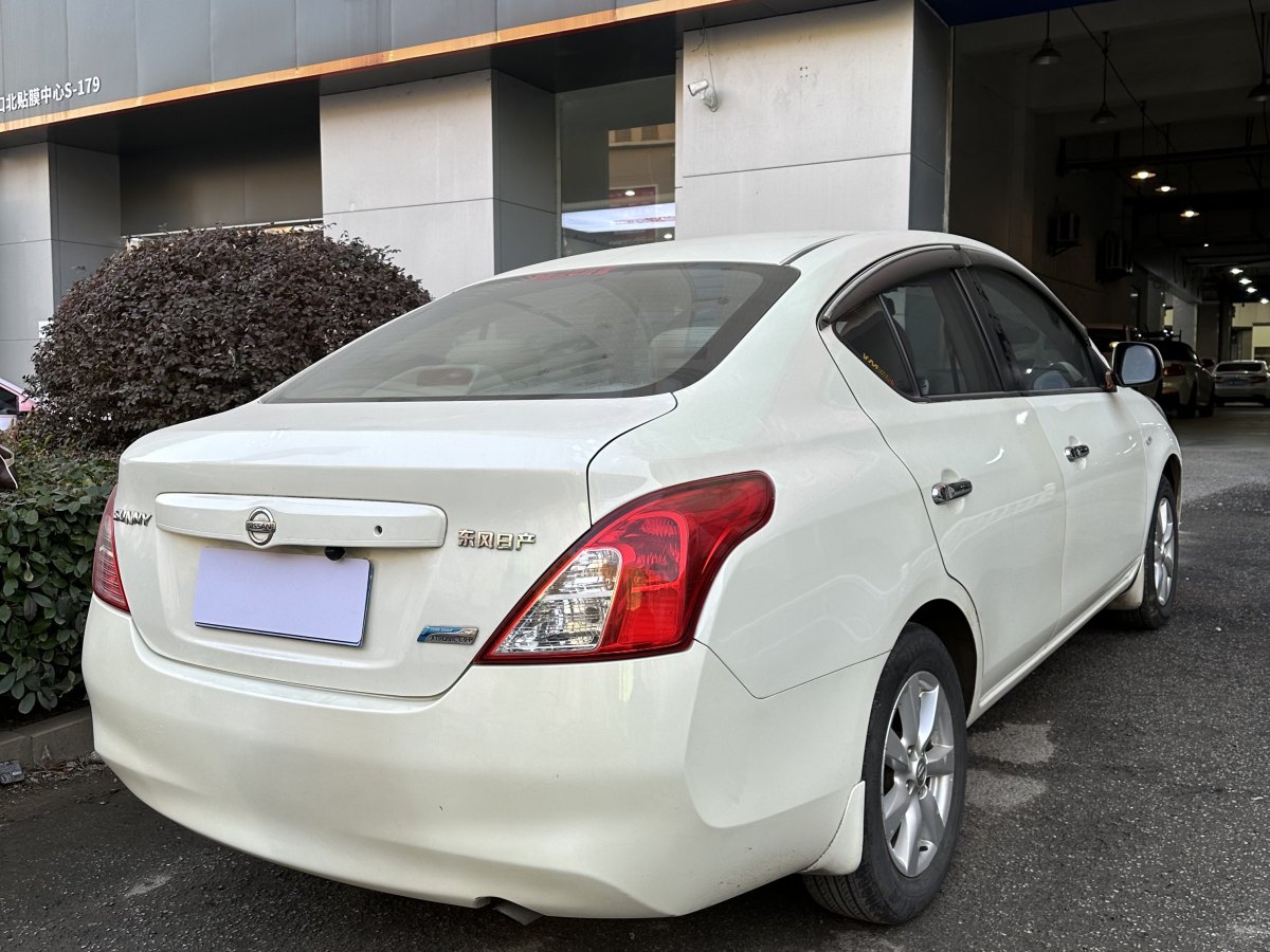 日產(chǎn) 陽光  2011款 1.5XL CVT豪華版圖片