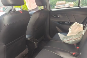 YARiS L 致炫 豐田 