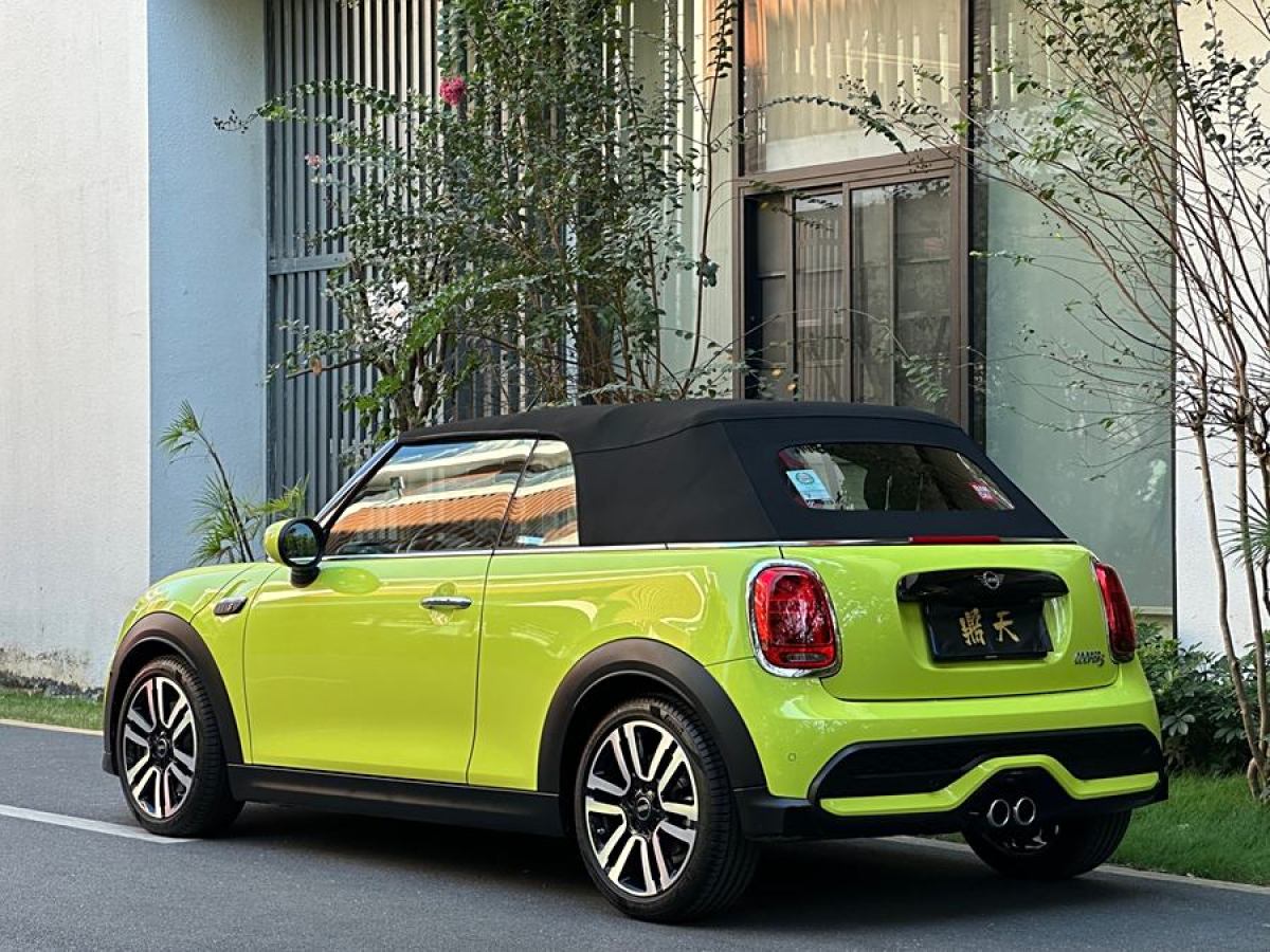 MINI MINI  2022款 改款 2.0T COOPER S CABRIO 經(jīng)典派圖片