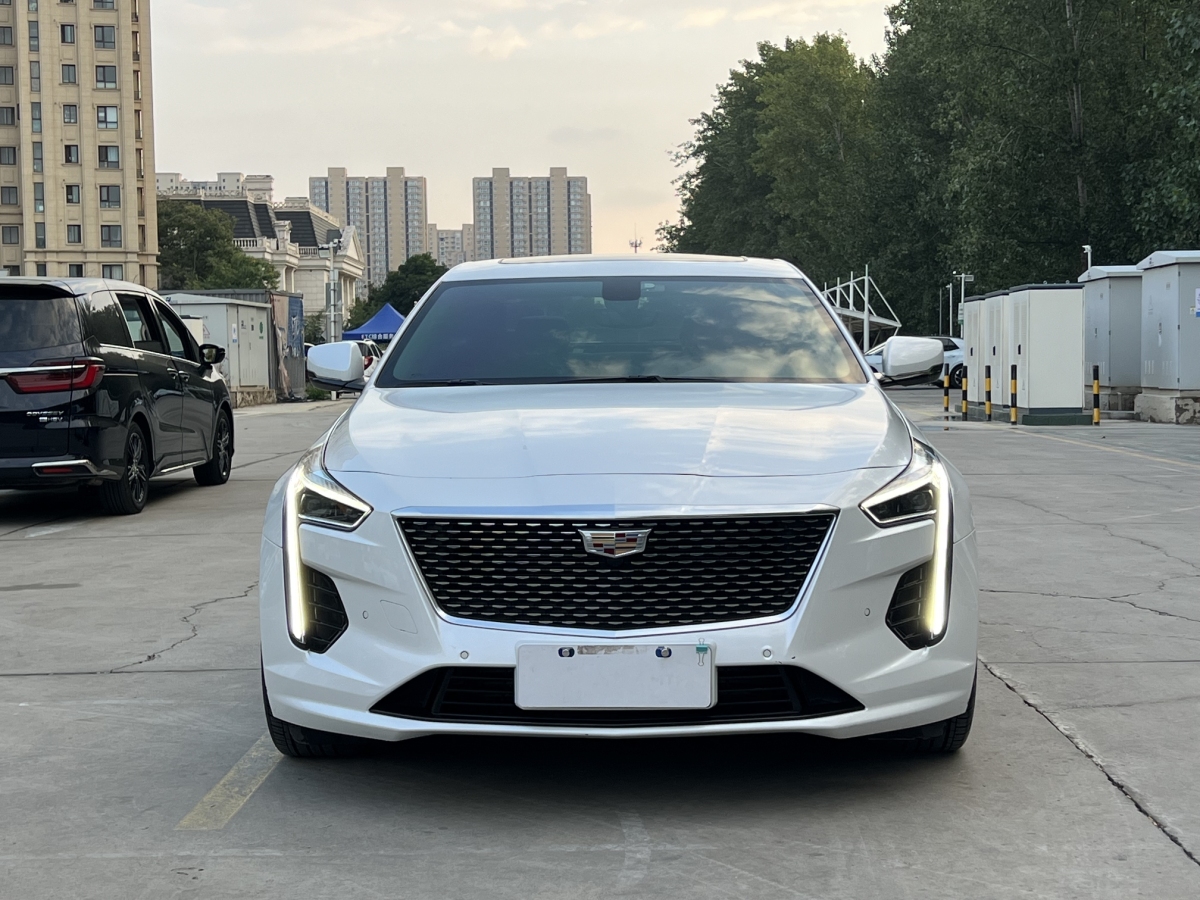 凱迪拉克 CT6  2023款 28T 豪華型圖片