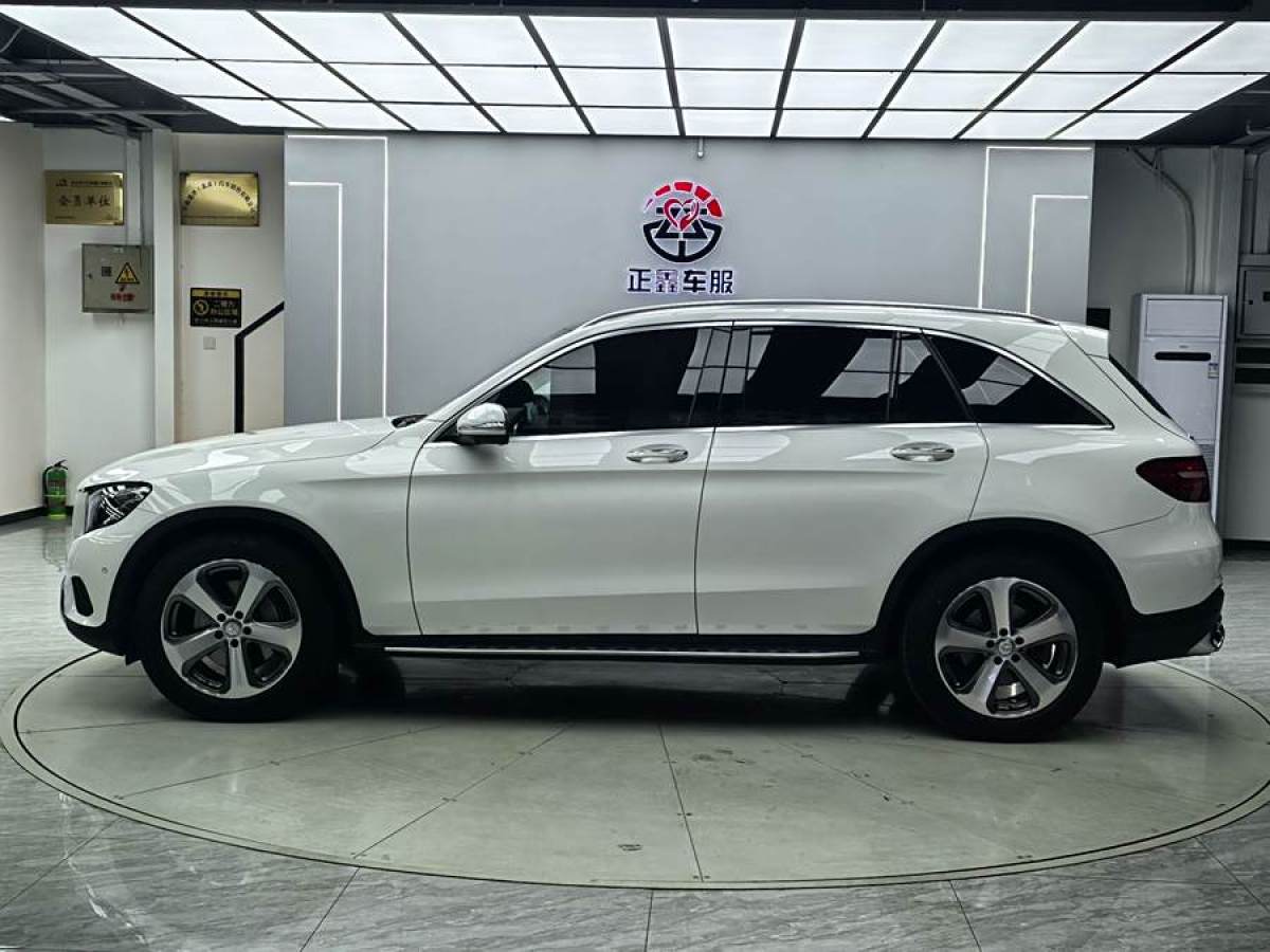 2016年8月奔馳 奔馳GLC  2016款 GLC 260 4MATIC 豪華型