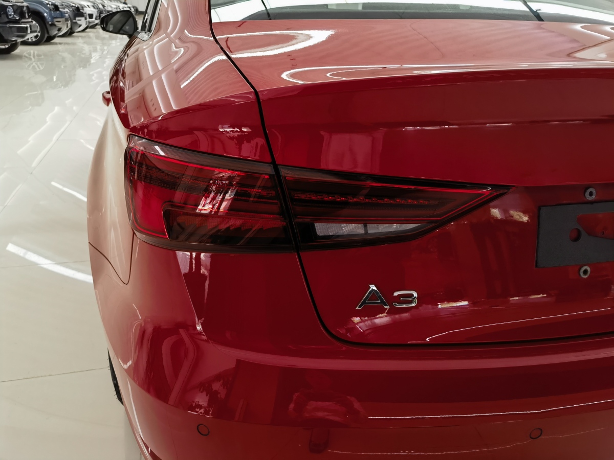 奧迪 奧迪A3  2019款 Limousine 35 TFSI 風(fēng)尚型 國VI圖片