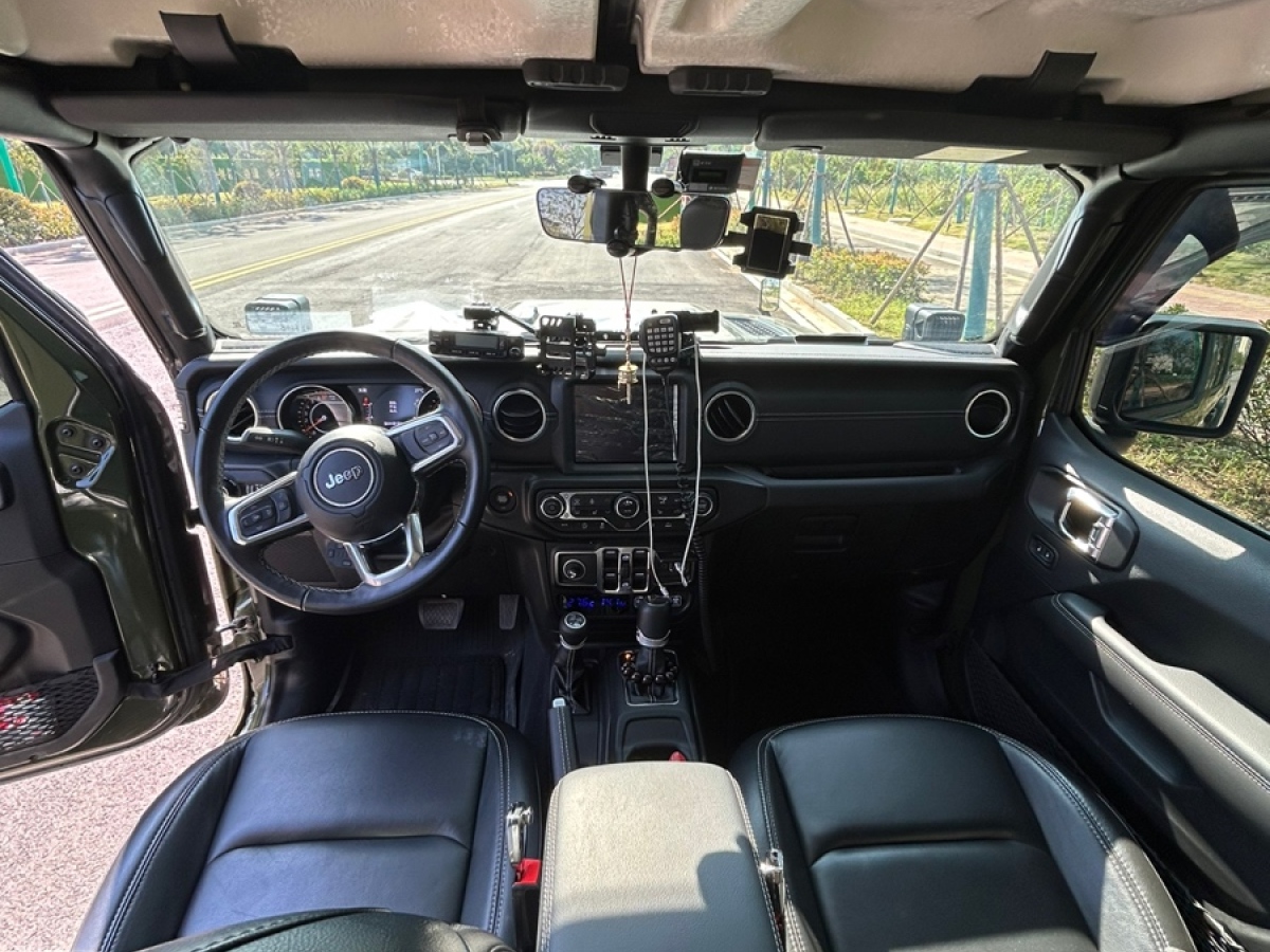 2023年5月Jeep 角斗士  2023款 3.6L Overland