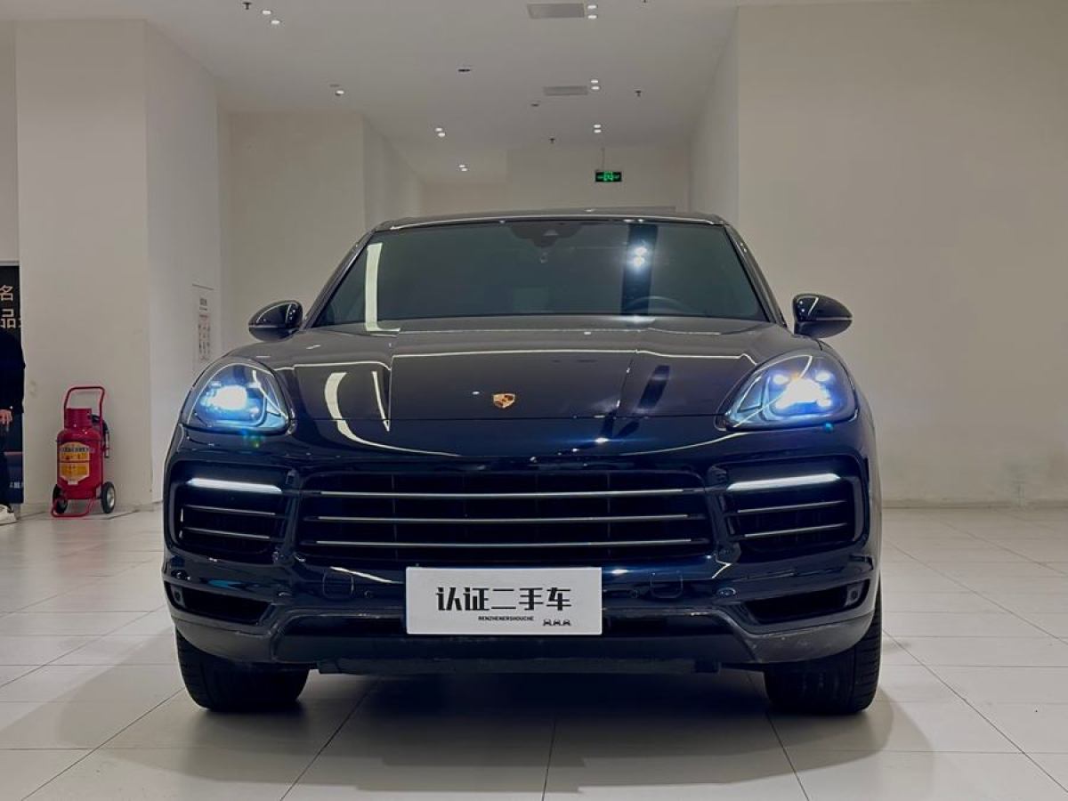 保時(shí)捷 Cayenne  2022款 Cayenne 3.0T 鉑金版圖片