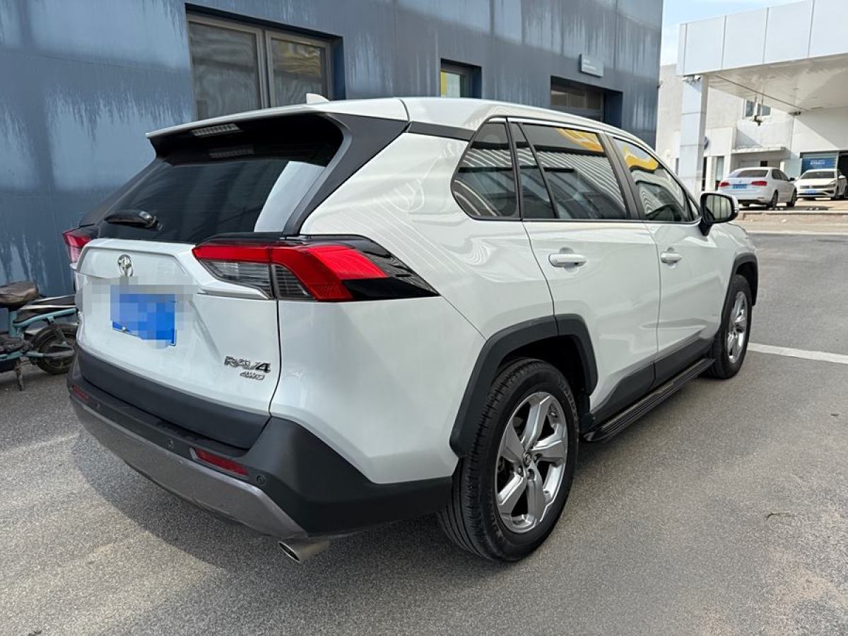 2020年10月豐田 RAV4榮放  2020款 2.0L CVT四驅風尚版